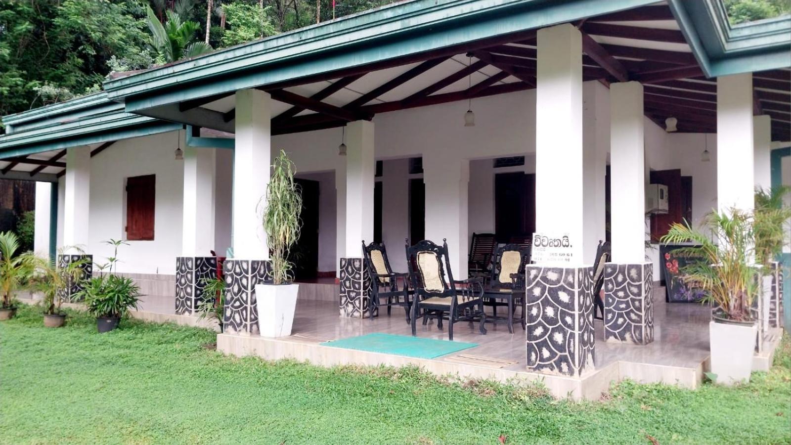 Salmanel Resort 拉特纳普勒 外观 照片
